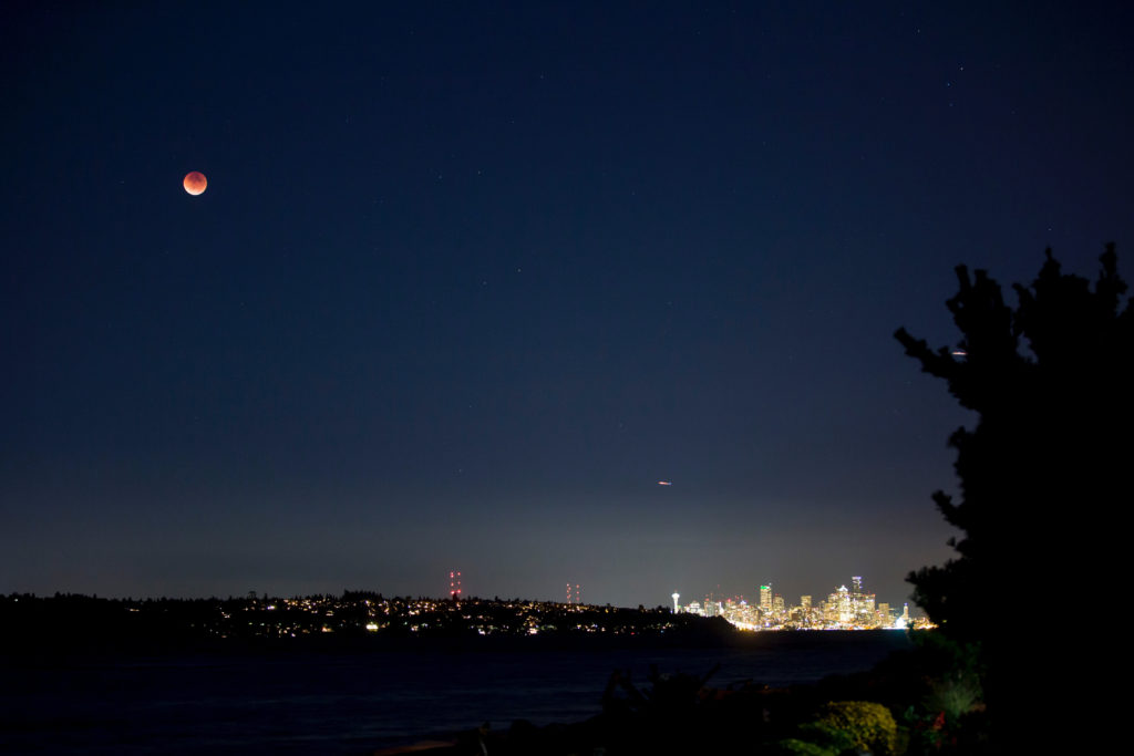  Eye-opening Buck Supermoon